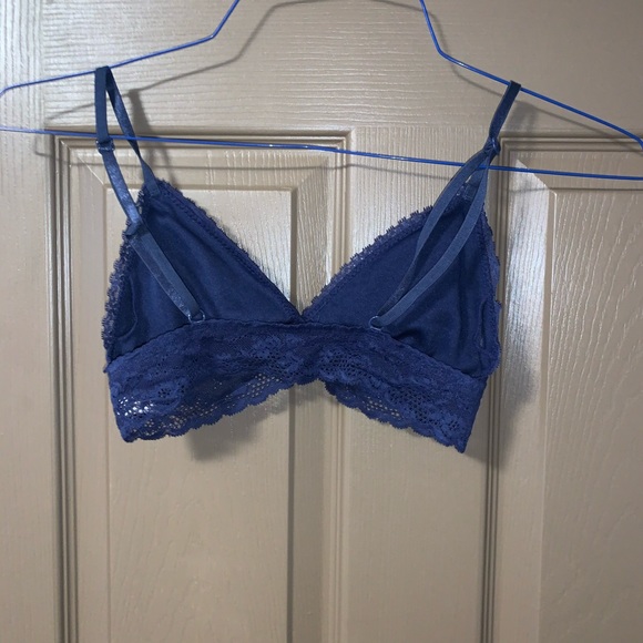 🍬BRAS 2/$20🍬Lace bralette - Picture 2 of 4
